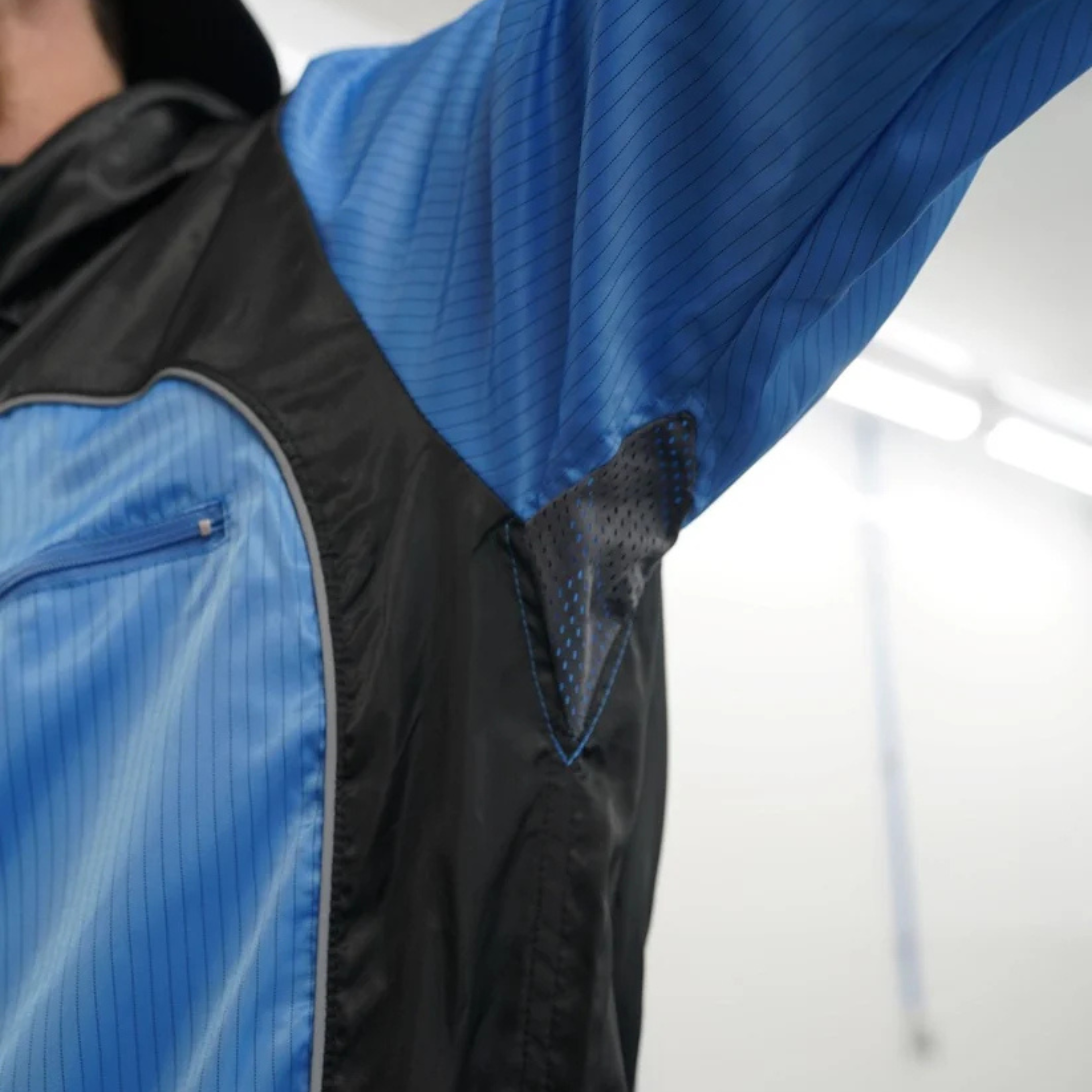 Luma III Spray Suit - Blue/Black